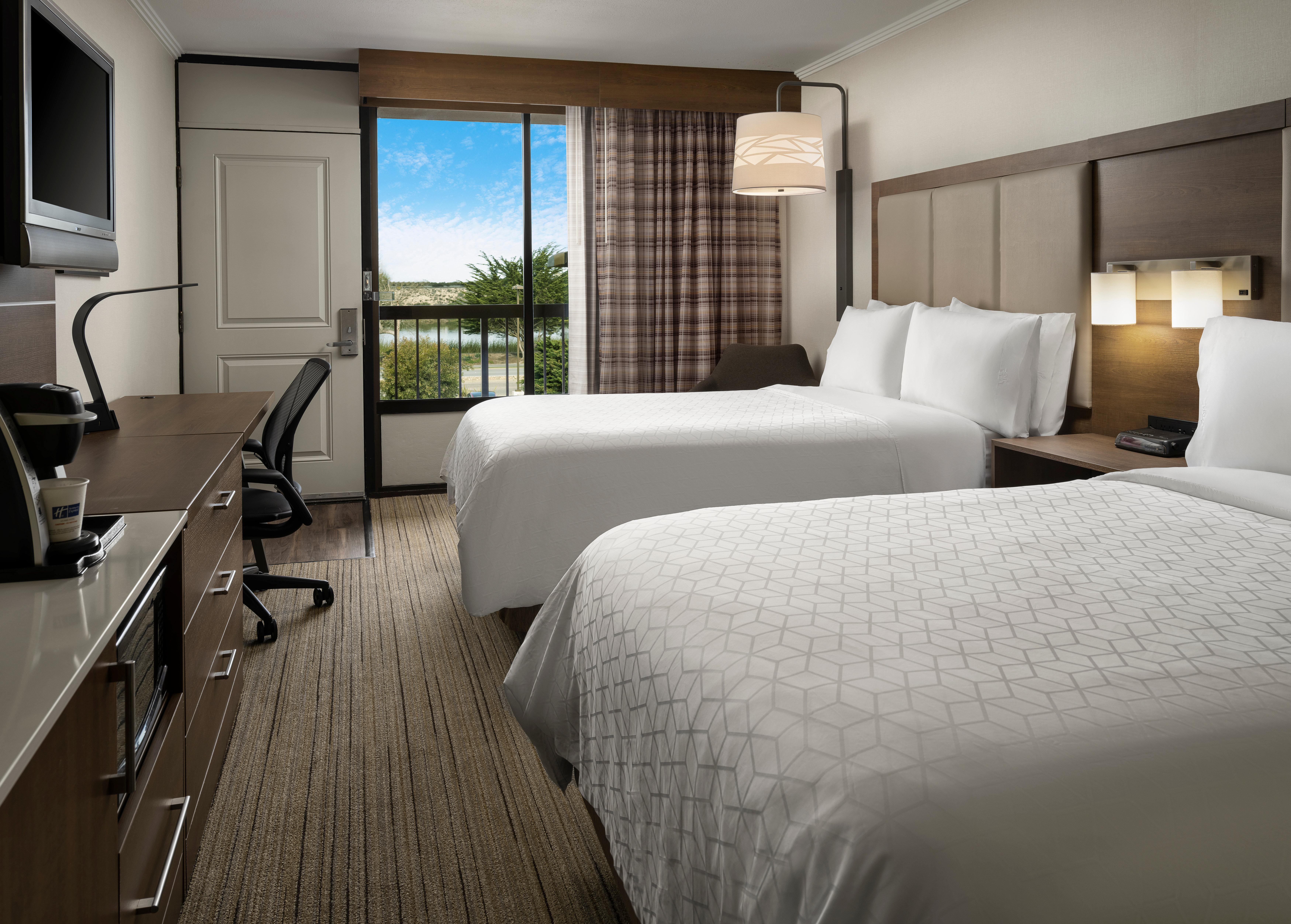 Holiday Inn Express At Monterey Bay By Ihg Seaside Kültér fotó